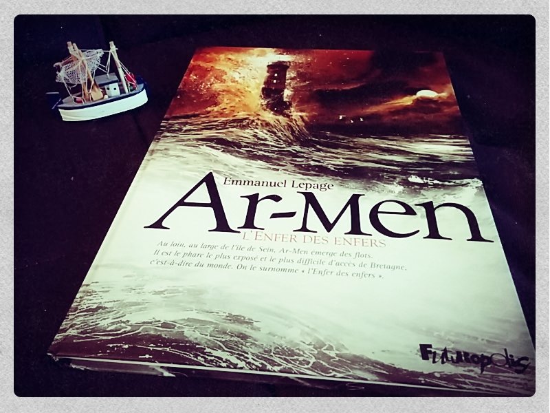 La_chevre_grise's tweet photo. "Ar-Men, l'enfer des enfers" d'Emmanuel Lepage @Futuropolis https://t.co/SvO8w5jRTv  tout simplement un coup de ❤ découvert grâce @priceminister #1blog1BD #nourrituresentoutgenre https://t.co/SVS71yApTV