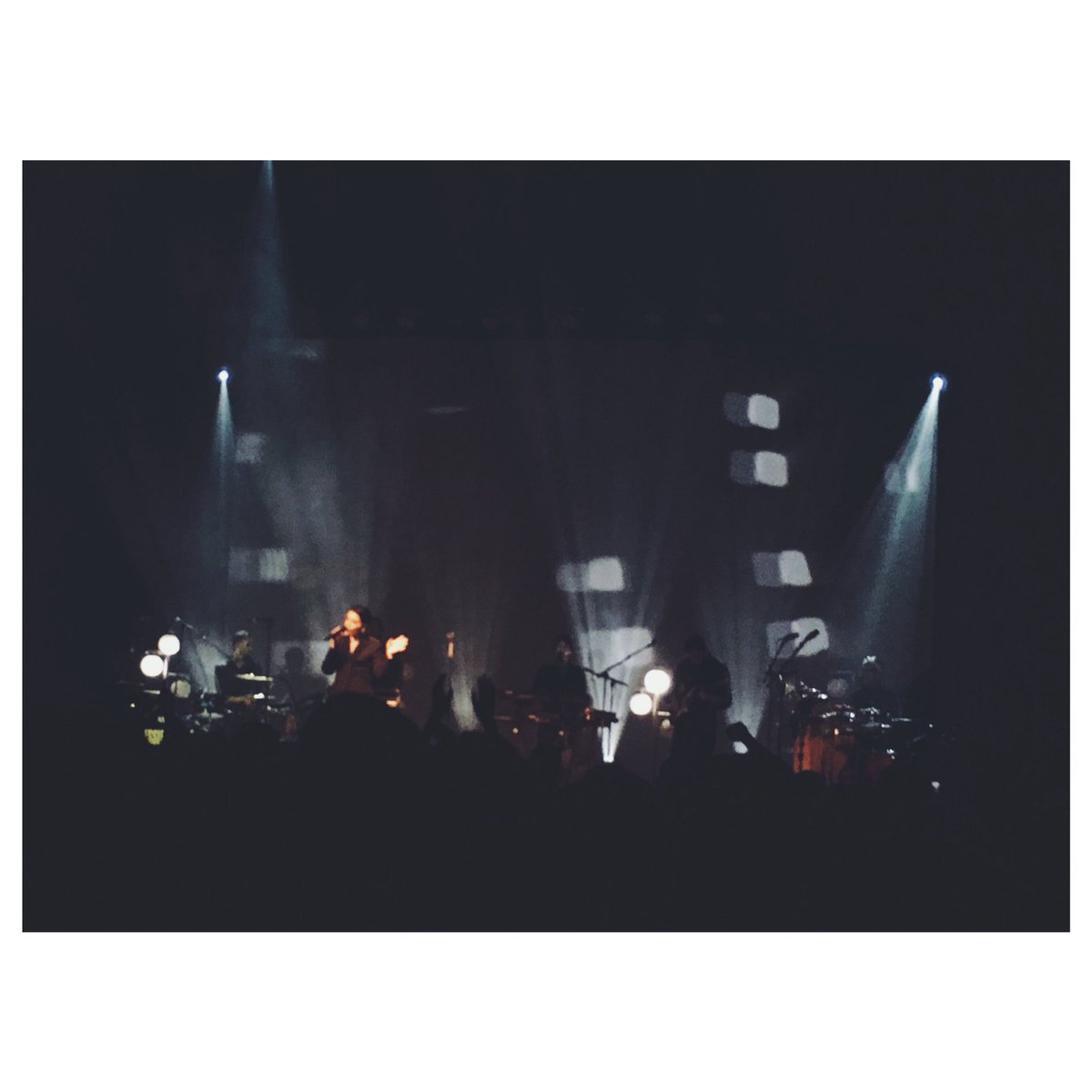 UnderRadarBDFM's tweet photo. What a #performance from the ever so #talented @JessieWare last night! Tune in tomorrow 8pm-10pm for a chat about the show! #livemusic #theoldfruitmarketglasgow #glasgow #musicinglasgow #jessieware #whatavoice #gig #gigsinscotland https://t.co/xvy7wt2MPi