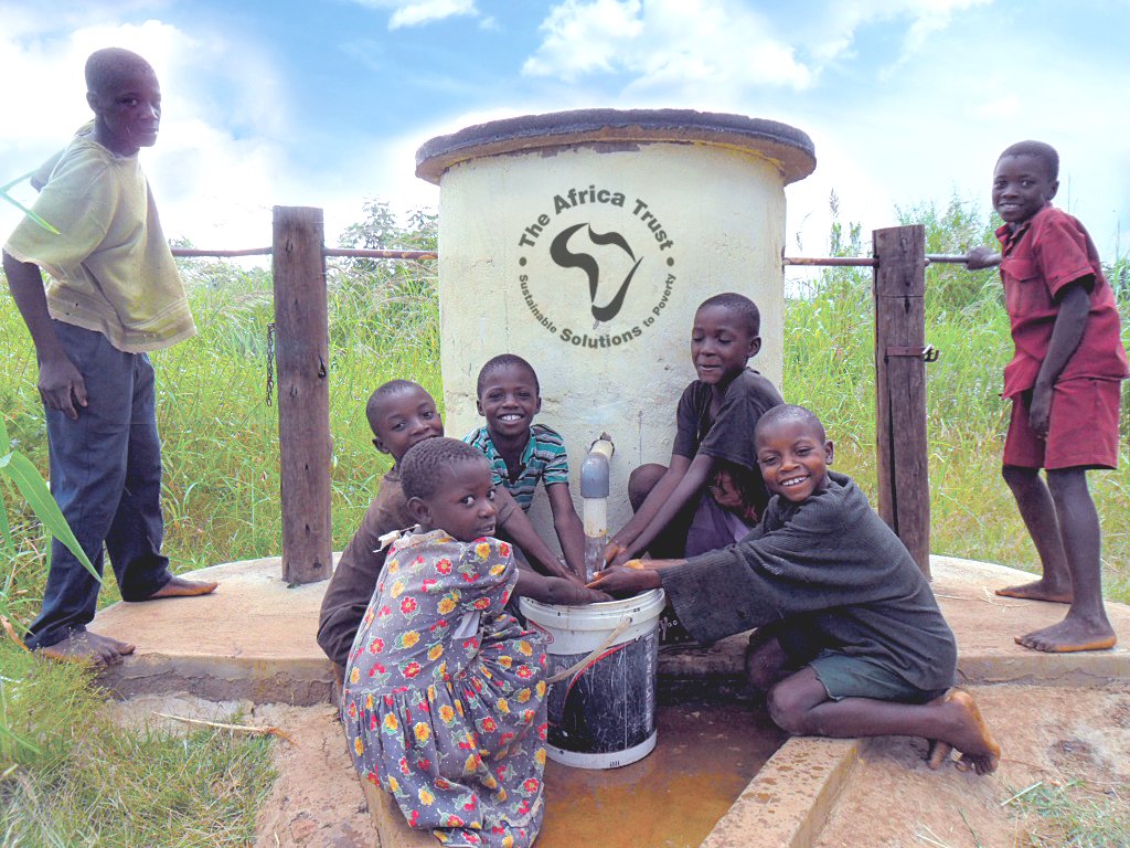 CountyContract's tweet image. New County Contractors #watercoolers supporting #AfricaTrust #waterpumps @AquAidWaterCool         
countycontractors.co.uk/news/27-new-wa…