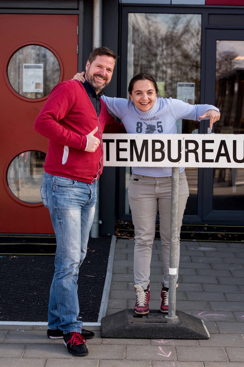 Vier de democratie, kom stemmen! (bij ons gezellige stembureau aan Laaghemaal De Groote Wielen)😉 #GR18