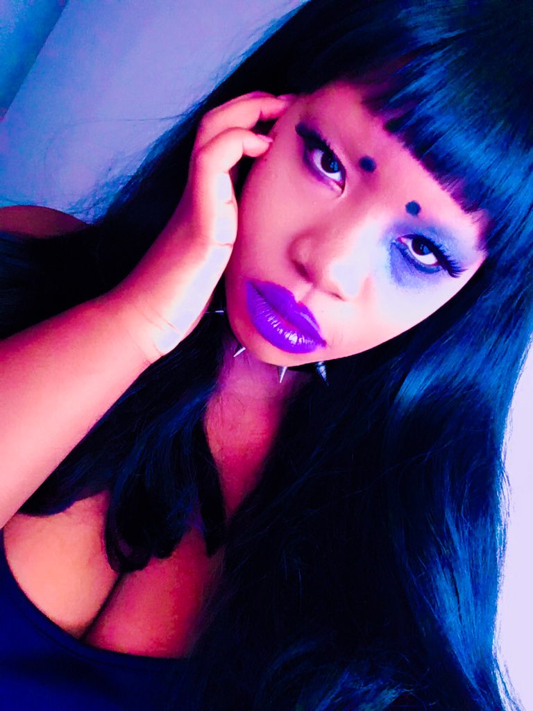 YoMainGal's tweet image. 💙💖✨