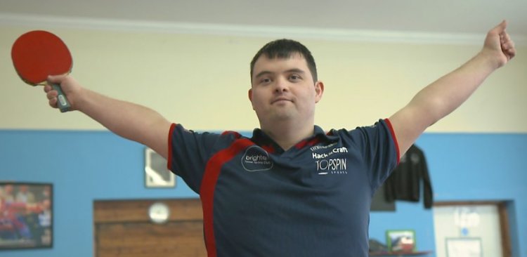 BBCSport's tweet image. On #WDSD18 , meet Harry Fairchild - the world's first table tennis coach with Down's syndrome.

Watch👉bbc.in/2n2UHAU