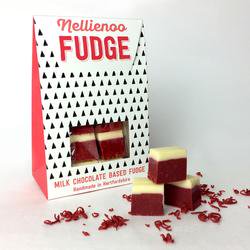 LucyEmHarvey's tweet photo. Are you looking for a sweet treat? @nellienoo_fudge is a #Hertfordshire product and a personal recommendation from @HelloHertford (thank you!) #localshoutout  https://t.co/lYnZLorTjH https://t.co/FMVAvevYGU