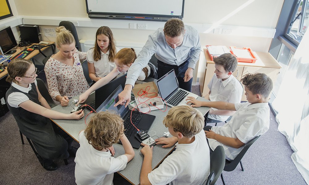 itcprojects's tweet image. 🇪🇺 LA COMISIÓN EUROPEA LANZA 3 NUEVAS INICIATIVAS PARA CONSTRUIR SOCIEDADES INCLUSIVAS Y COHESIONADAS:

innovationtrainingcenter.es/la-comision-eu…