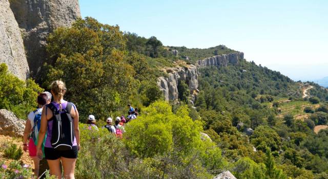 Hoy nos vamos a uno de los mejores #campings para los que busquen acción, el <a href="/SerradePrades/">Serra de Prades Mountains</a>. #senderismo, #escalada, #Mountainbike y para terminar una sesión de #spa o un masaje en el propio camping ➡️bit.ly/2HNqtLx