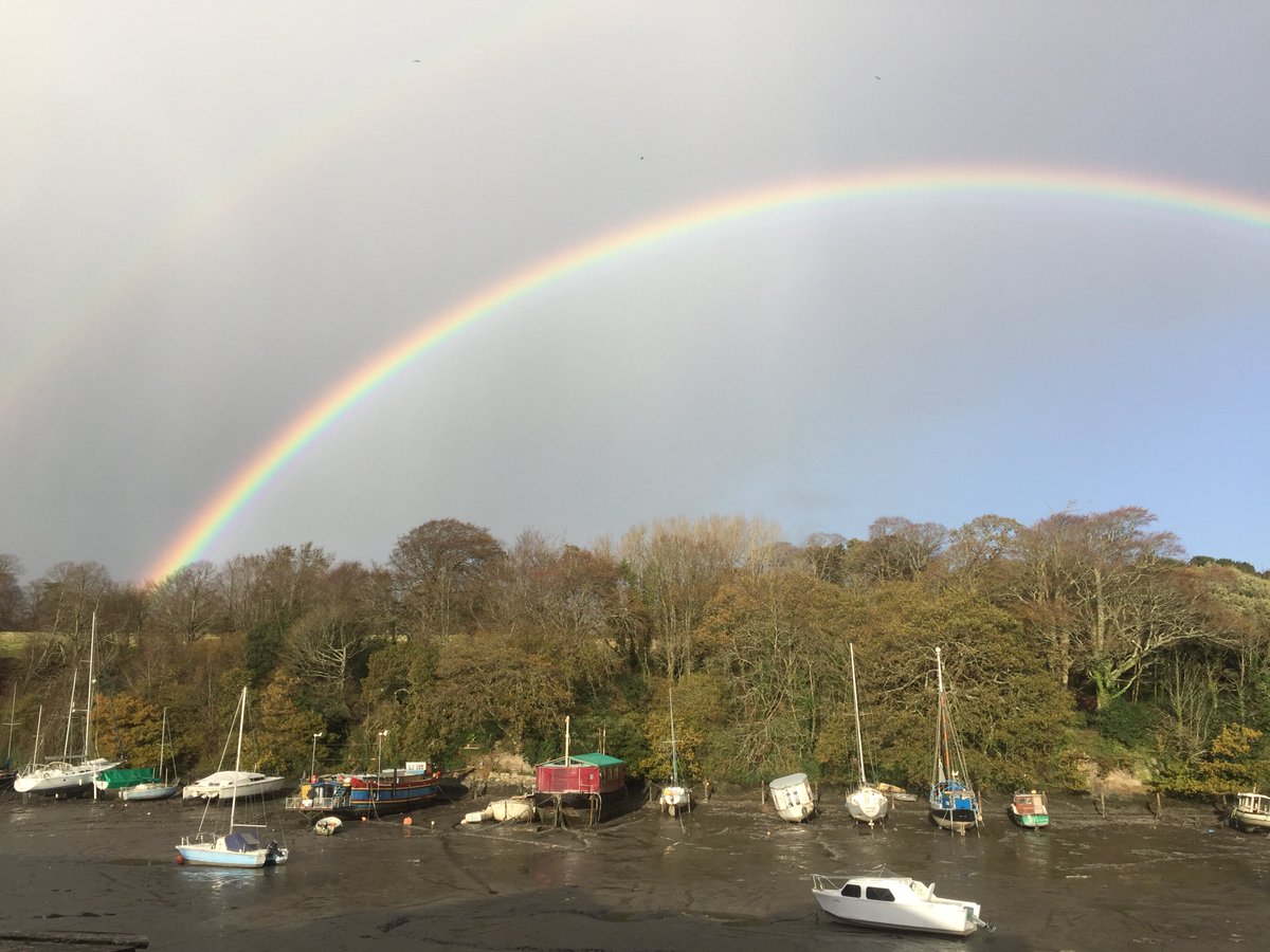 The weird weather fronts of Penryn...perks of waterside watching at our studios! #weatherwatching #winterstorm #artiststudios