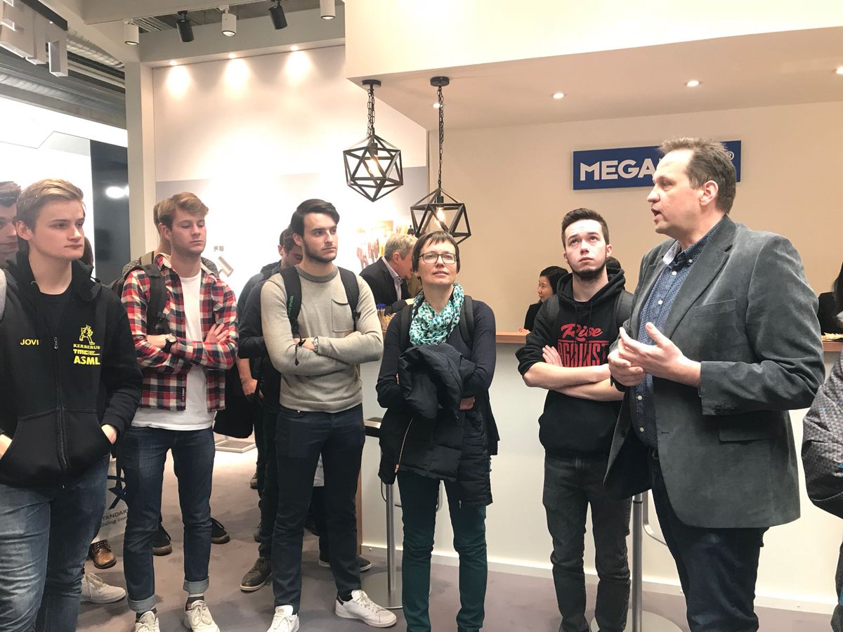 MEGAMANGlobal's tweet image. It's a pleasure being with the students and lecturer Mr. Peter Van Hour from UCLL, Diepenbeek, Belgium today @Light_Building 2018 as we take them through a special tour and let them take many inspiration of #light from our stand.

#LB18 #LB2018 #lighting #LEDLighting