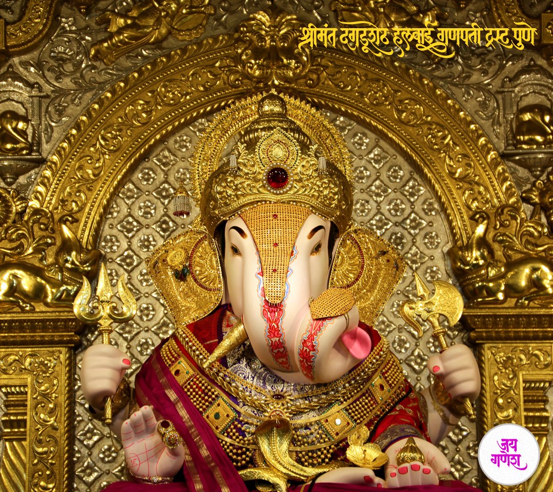 AarTee33's tweet photo. #DoYouKnow
#DagadushethHalwai (Dagadusheth Gadve) was aย #Lingayatย trader and #SweetMaker (Halwai in Marathi). He originally came from #Karnataka and settled in #Pune. There he built a #GaneshTemple in 1893 in the memory of his beloved son who was died in a plague epidemic. https://t.co/LvuLjy3o4z