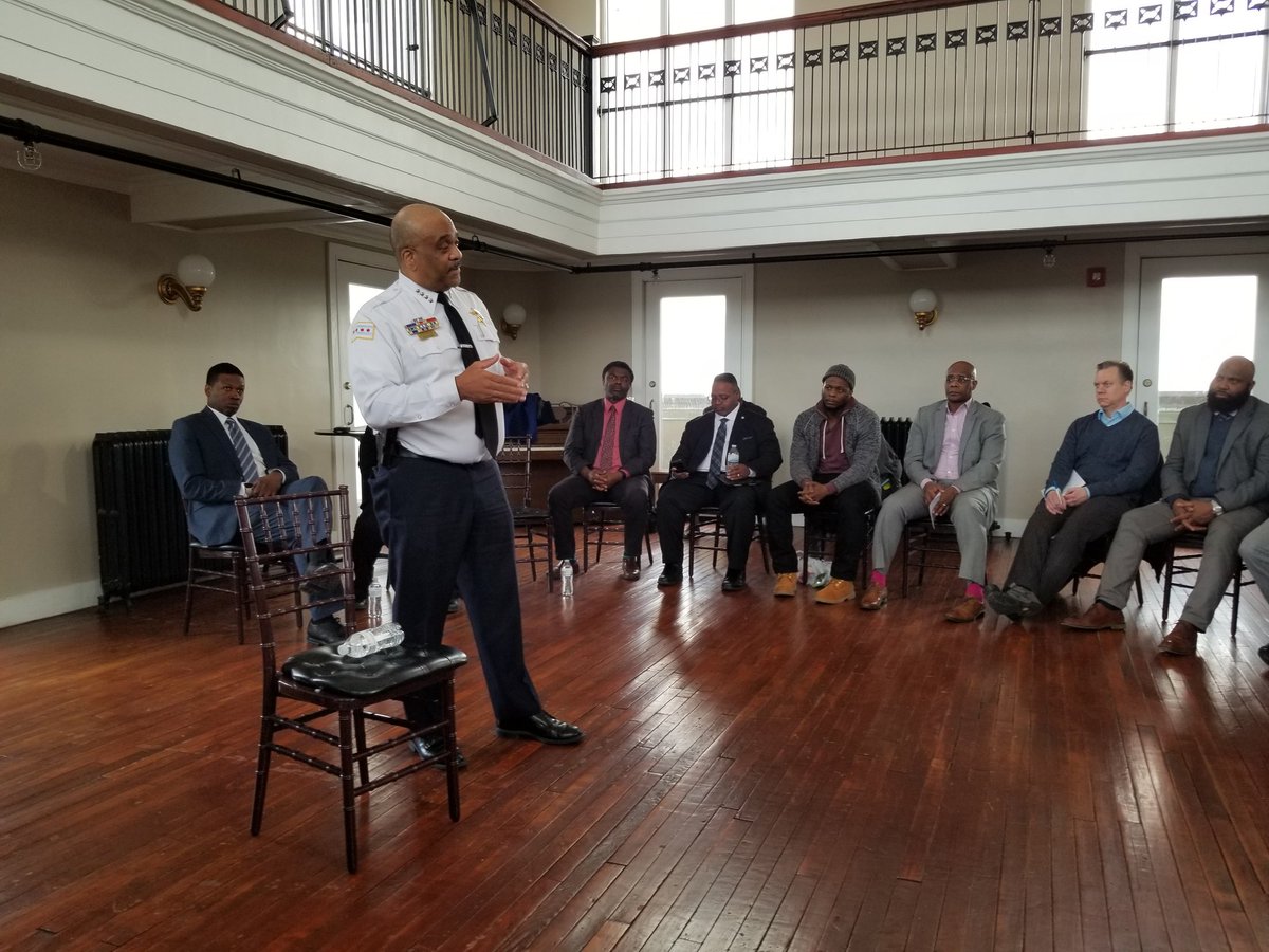 CPD Supe Eddie Johnson tries to explain himself to black stakeholders on West Side.  Insists that he "gets it".