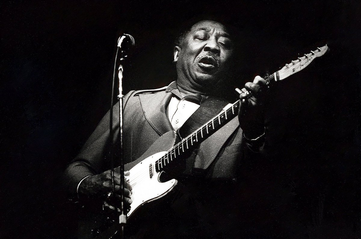 ArtscenteratVT's tweet image. Happy birthday to blues legend Muddy Waters!