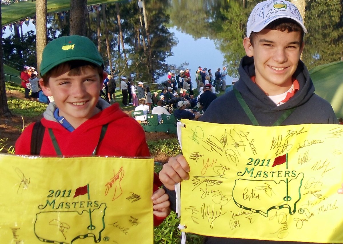 EricLucy2's tweet photo. Hard to believe it’s been 7 years since 2011 Masters Par 3 contest and these two youngsters created lifetime memories @TheMasters @RickieFowler @jacknicklaus https://t.co/rwU7aYVmBI