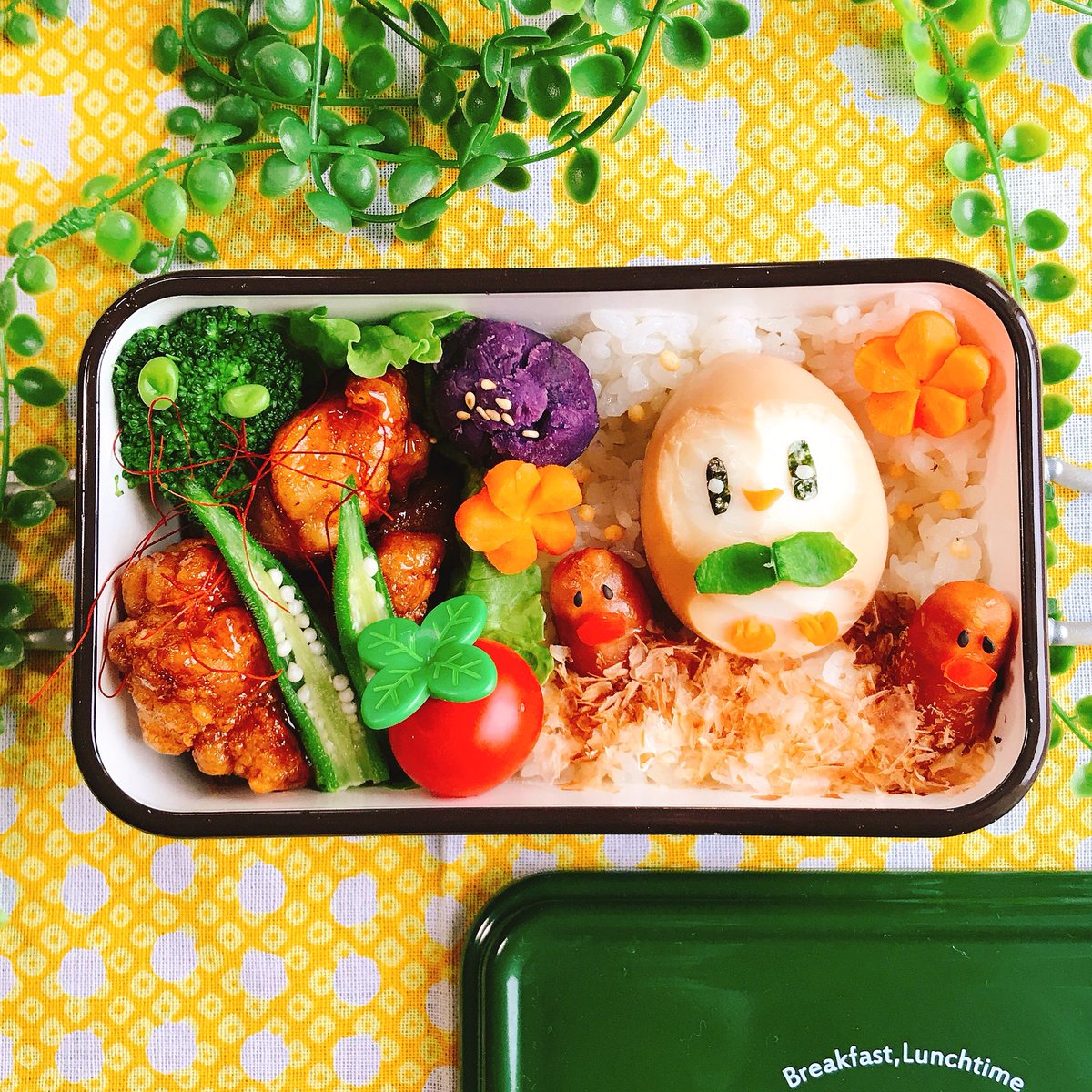 트위터의 山本ちろ似顔絵とキャラ弁作ってます 님 ポケモンのモクローとディグダ弁当 今日は 息子弁当 明日の入学式の準備なんだって 味付け卵で モクローとやらを作ってみました 娘弁当 お昼 お弁当 キャラ弁 ゆるキャラ ポケモン ディグダ モクロー