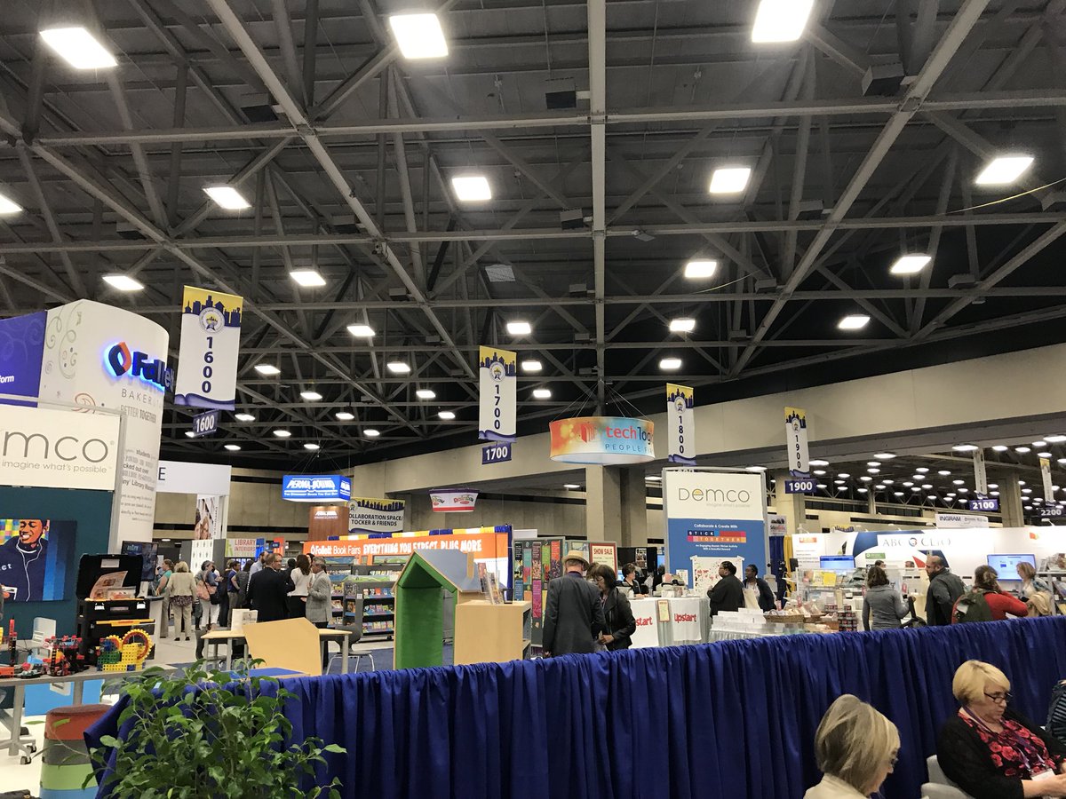 MaggieBellTX's tweet photo. Loved being a part of @readjennymartin’s teacher panel today on Teacher/Librarian collaboration at @txla18!  Like/RT if your librarian is an essential part of your students’ learning!!  @BeckElem @molly_hornsby @conklin33 @NorthwestELA https://t.co/UFFQxYU4RE
