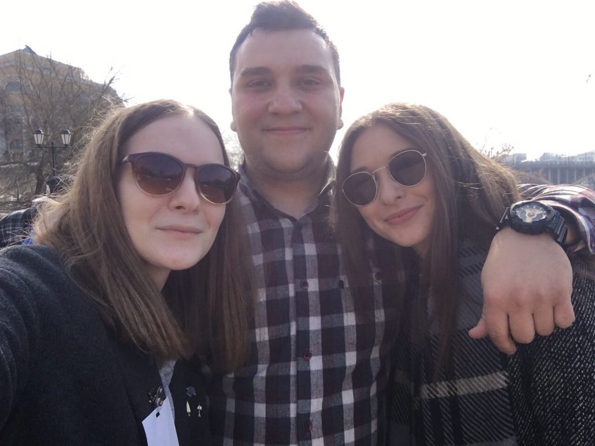 KatlyarVika's tweet photo. Только некоторые знают, какой он настоящий и сколько в нём души. Спасибо, что это (строго 💃)мы 😌 https://t.co/Fm8N4g88d4