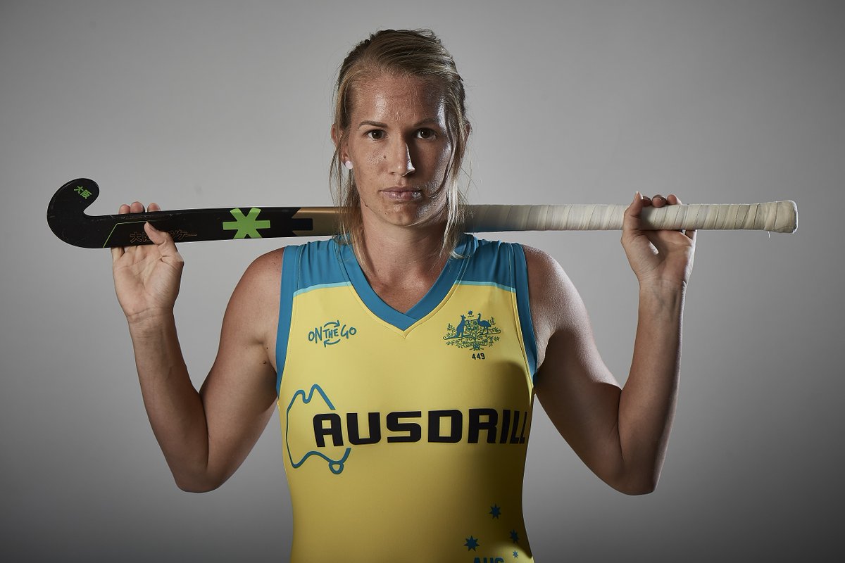 Great story in today's <a href="/Australian/">The Australian</a> about Hockeyroo &amp; new mum <a href="/JodieKenny7/">Jodie Kenny</a>. "I want to show other female athletes that you can do both with the right support." 
...
Story &gt; bit.ly/2qaIkoG #Roovolution #GC2018 #TeamAUS
