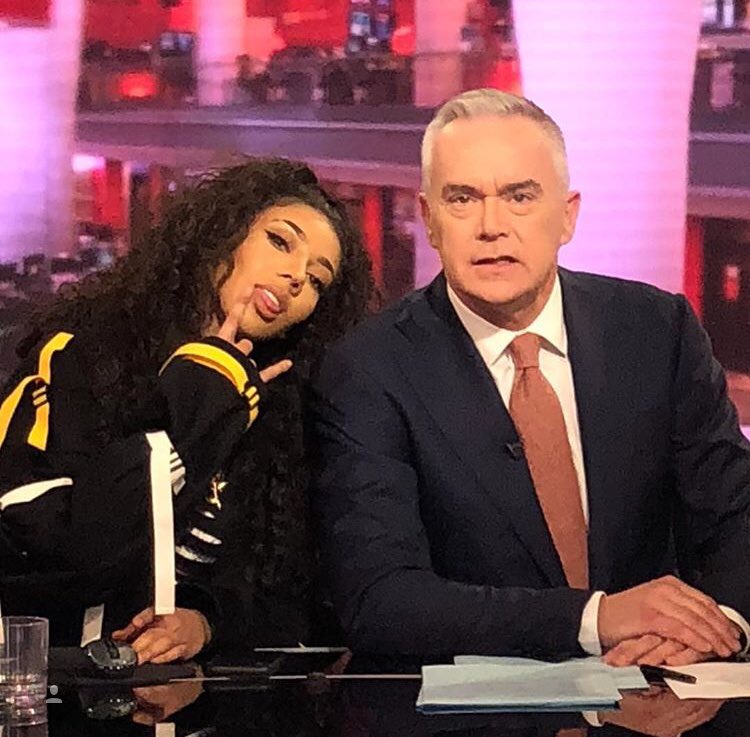 Chanalbenj's tweet image. Gang signs and Reports @BBCNews #momusic @MOMusic