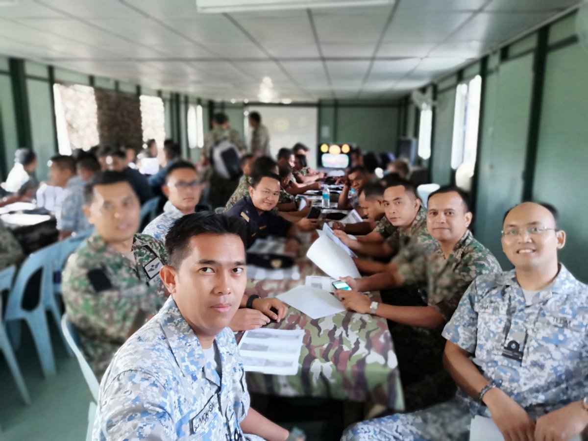 mmi403206's tweet image. @MAFSC_ 47/18 East Malaysia Capability and Operational Study (EMCOS) 2018 Visit Kuching-Labuan-Kota Kinabalu 2-6 Apr 18. #LearnAndEnjoy #MAFperkasa