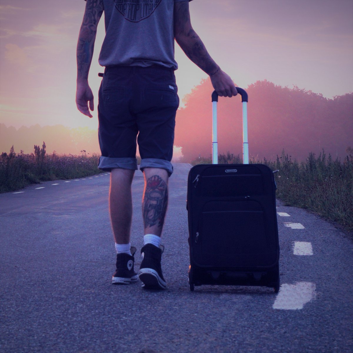 lostcollegemom's tweet photo. Moving Out Of College Housing. https://t.co/h2CpvDOVRY
#college #moveout #summerbreak #doneforgood #graduate https://t.co/lV86DooPPI