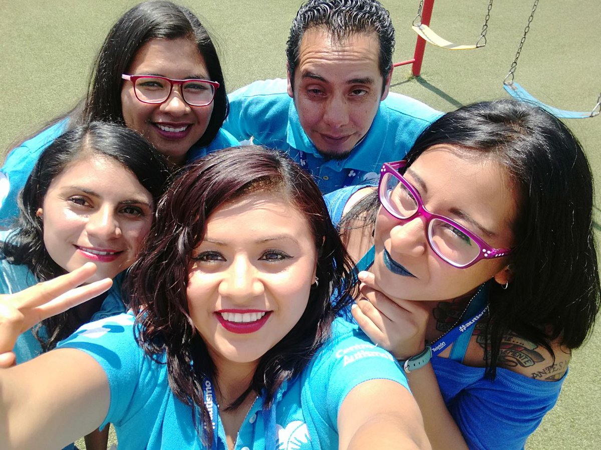 vyvyx's tweet photo. Conmemorando el día mundial de la conciencia por el autism
#MéxicoDePie
#Autismo https://t.co/8mL5nqttq0