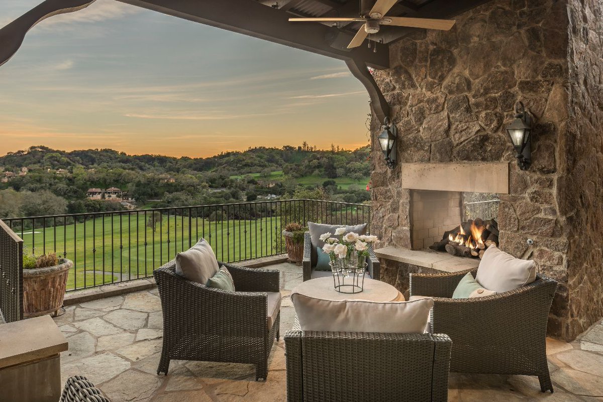 LuxNapaValleyRE's tweet photo. New listing at Mayacama Golf Club. Recently refreshed & totally fabulous: 1.34+/- ac // 4192+/1sf // 4bd, 4.5ba main house // (2)1bd guest casitas // infinity pool $4,200,000 https://t.co/0aJCgZZrMG #luxury #mayacama #luxurylifestyle #santarosarealestate # https://t.co/xzWX4zY1Yt