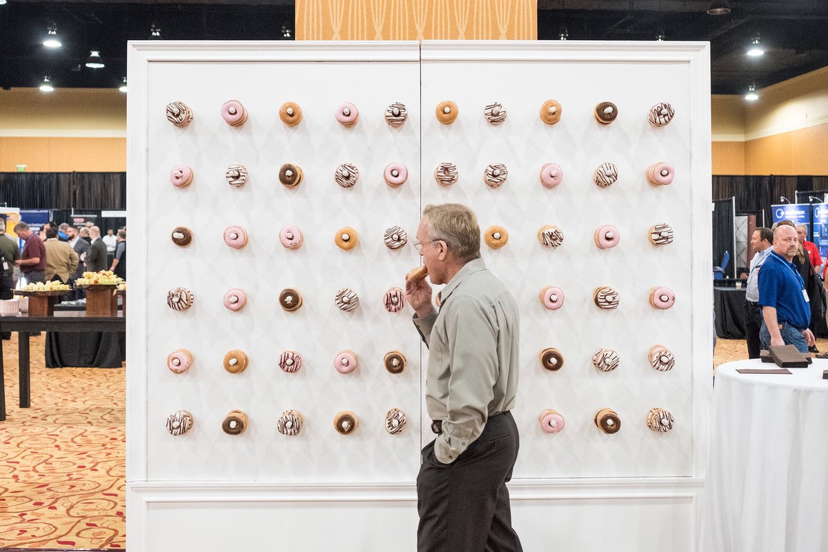 jrgentille's tweet photo. Best addition to the Manufacturer/Supplier Council Exhibit in years. Based on this year’s consumption, next year Krispy Kreme will be a benefactor! #MCAA18 #MCAA19 https://t.co/DBY3Sf0IVo