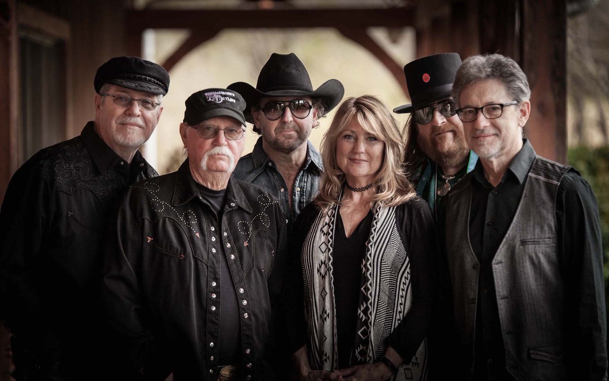 WaymoresOutlaws's tweet photo. A couple of Ol’ Waylors joining the band @BarnyRobertson on keys and @carterrobertson on vocals. Stay tuned for exciting things to come! #waylonjennings #outlawcountry https://t.co/i3bgYHvLrE