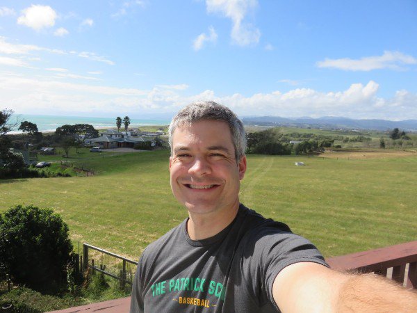 Wordpress Dot Org Or Free Blogging Platform? goo.gl/vyhJ9d via <a href="/RyanBiddulph/">Blogging From Paradise</a>