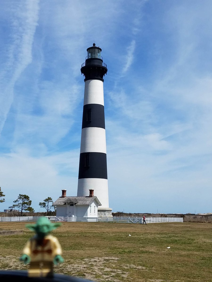 4thWiley's tweet photo. Investigating Bodie Island lighthouse #WileyOnTheMove https://t.co/mnChfIlIf2