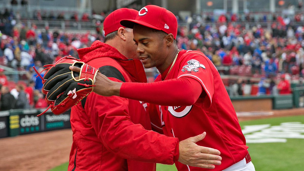 Reds's tweet image. First W in the books! 🤝