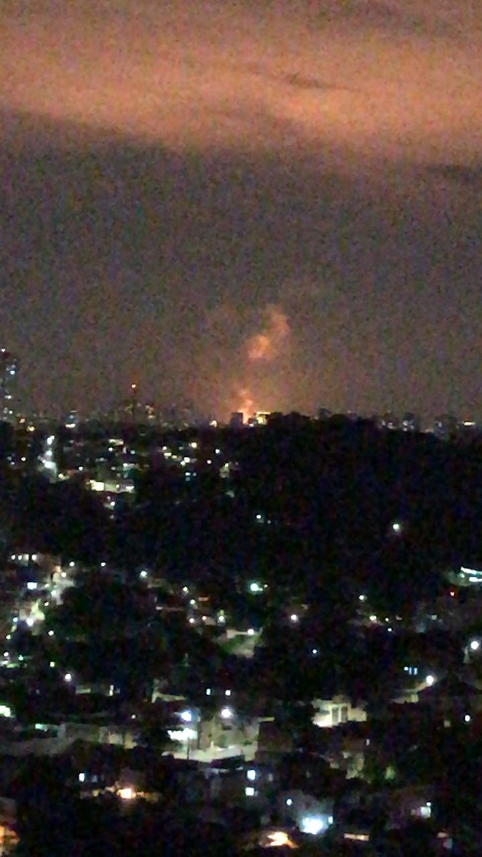 RBoni07's tweet image. Próximo do Butantã tá assim #incendioSp