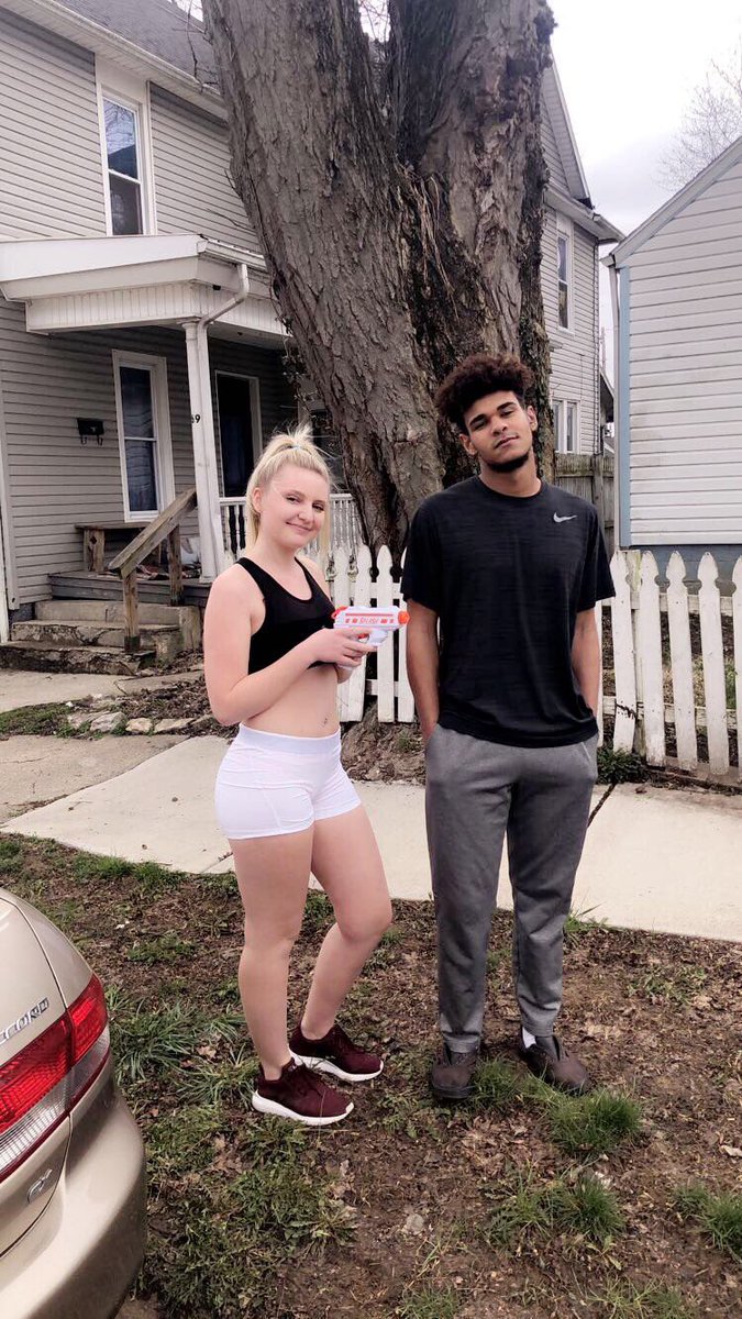 NhsSeniorTag18's tweet photo. brooke at it with another hit https://t.co/YyIAkN7bPA