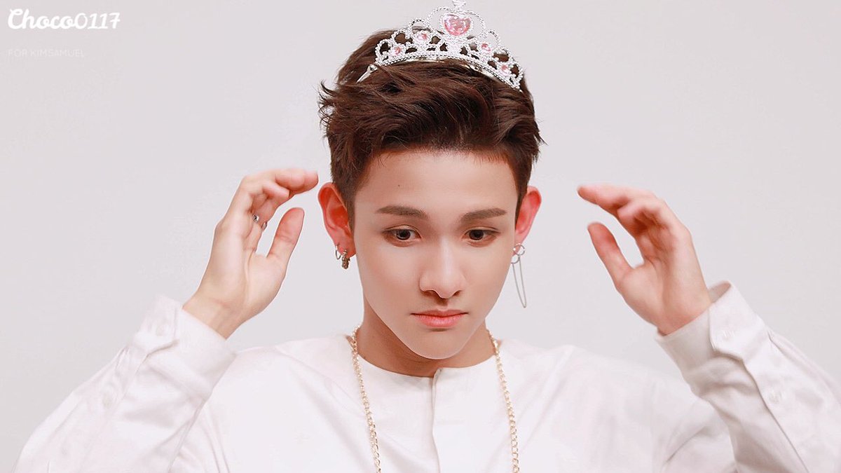 Choco020117's tweet photo. 180331 TCC ‘ONE’ 첫 팬사인회 HD 4P
 @bravepunch0117 
#사무엘 #Samuel #サムエル #ONE https://t.co/SIG5vSrtR9