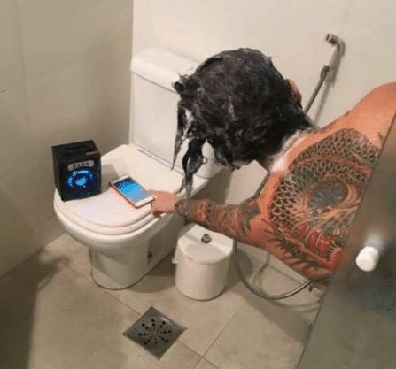vitoorvenancio's tweet photo. Quando começa a toca uma música que eu não gosto
- https://t.co/rq6U3C8TWW