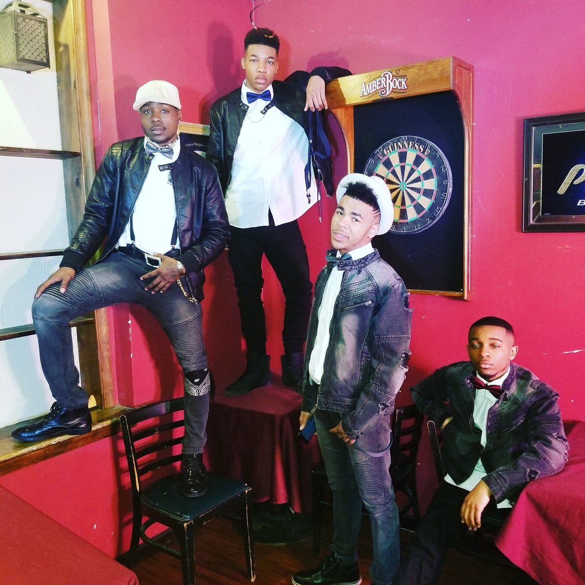 BIGDRAWZSHAYRED's tweet photo. MY BOYS MTB....#UPNEXT https://t.co/oyLC8C7t5X