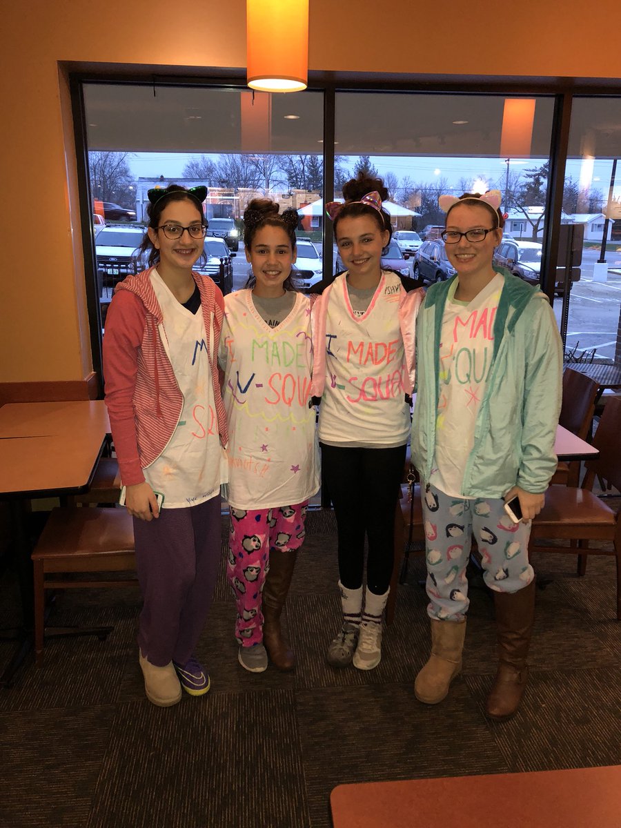 Pshpatriettes's tweet photo. Had our annual kidnapping of the new varsity members this morning! Welcome to the team ladies!❤️ https://t.co/6w1MQJmUsI
