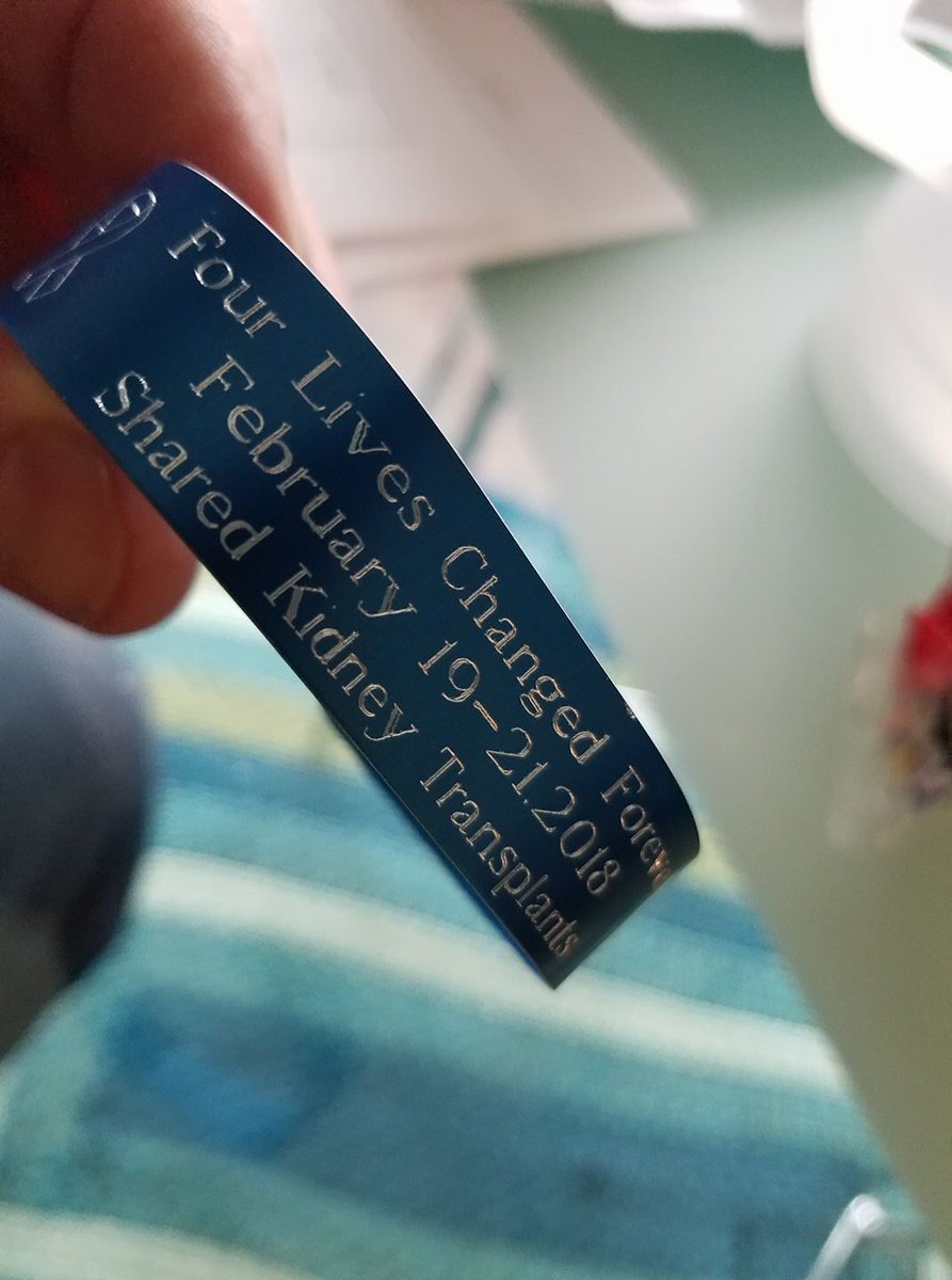 LiveOnOrgans's tweet photo. Memorializing the power to save humanS. With no need to match.  Because we have matchmakers now.  #kidney #pairedexchange 📷 credit: fabulous unknown photographer. https://t.co/ImPKYUJYTR