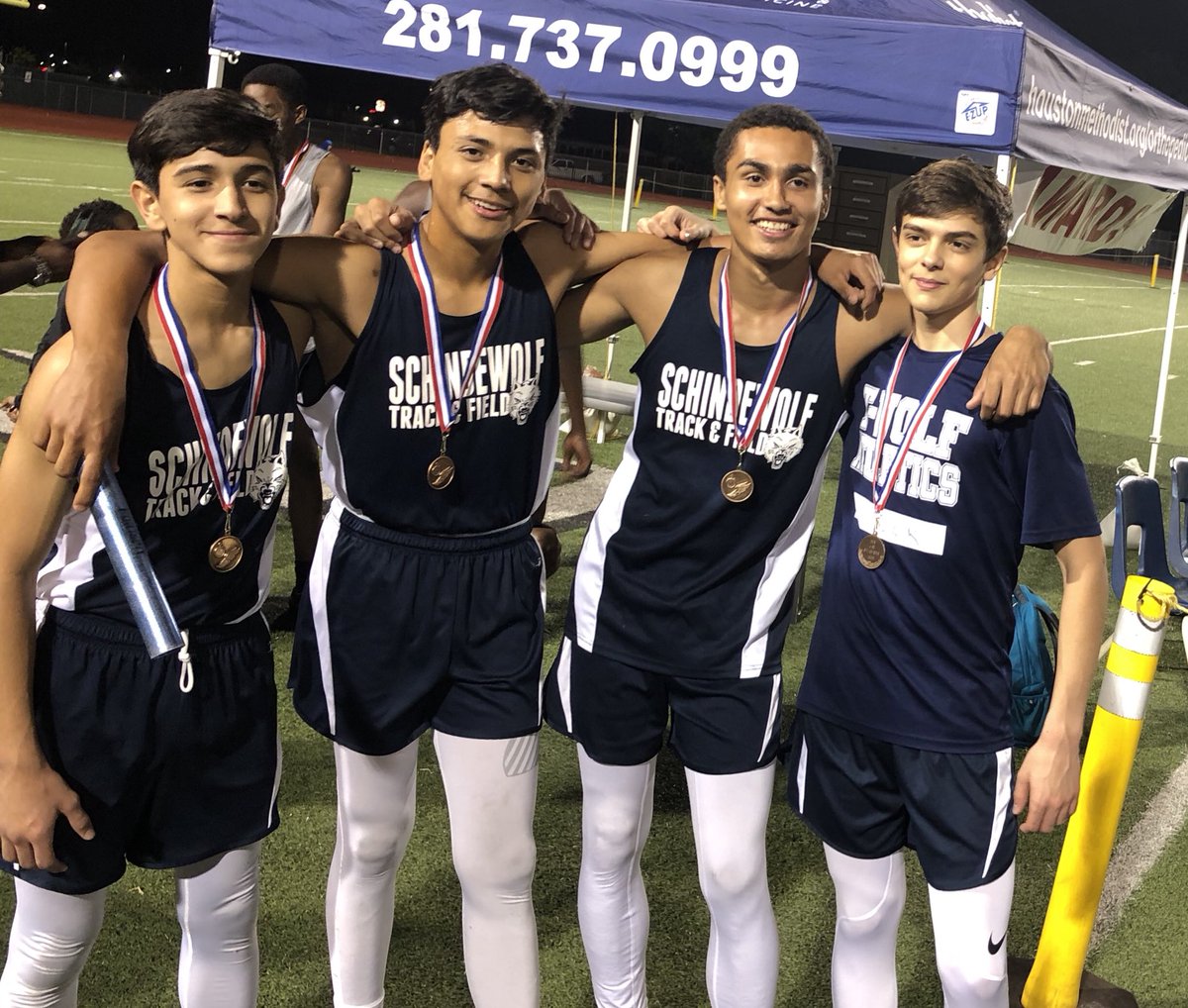 CoachGoddard1's tweet photo. Last race of the night ... and more medals for some great young T-Wolves. Congrats to all the competitors!!! https://t.co/e7Nl7PhZdn