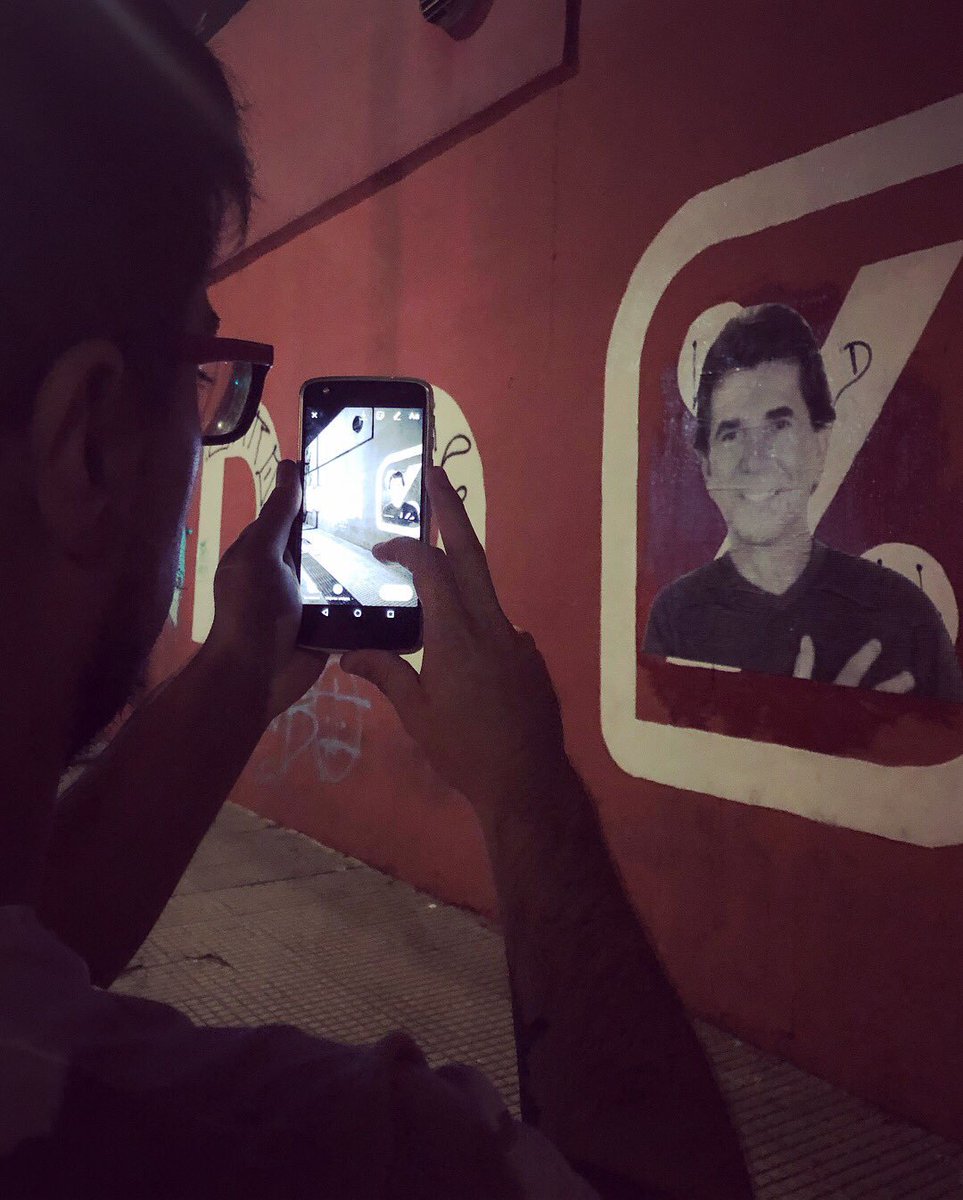 “Es triste el olvido” dijo. Y se encargó de trascender.
Si estás en Thames y Av. Córdoba 👉🏽sácale una foto 📸
Subila utilizando el hashtag #Badia
El que no lo conozca, preguntará.. y el que si, lo recordará con mucho amor
Fue una excusa (muy divertida) para tenerte presente✊🏽