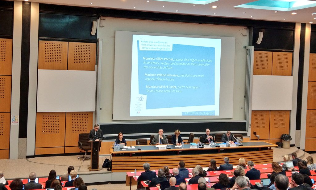 alineroyer's tweet photo. Ouverture des assises interacademiques de prévention et de lutte contre le decrochage scolaire par le recteur @GillesPecout en présence du préfet de région Michel Cadot et de la présidente de région @vpecresse #assisesdecrochageidf https://t.co/uvuTyyeJCM