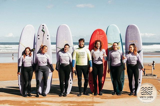 NSZarautz's tweet photo. No se puede ser infeliz con el olor del mar y la arena bajo los dedos.
Ezin triste egon itsasoaren usaina eta area oinazpian dugula.
#Zarautz #EuskalHerria #BasqueCountry
#northshorezarautz #surfhouse #surf #summer #beach #sea #sand #lands #waves #advent… https://t.co/5tlJeg0uuc https://t.co/0LfVl4SZC2