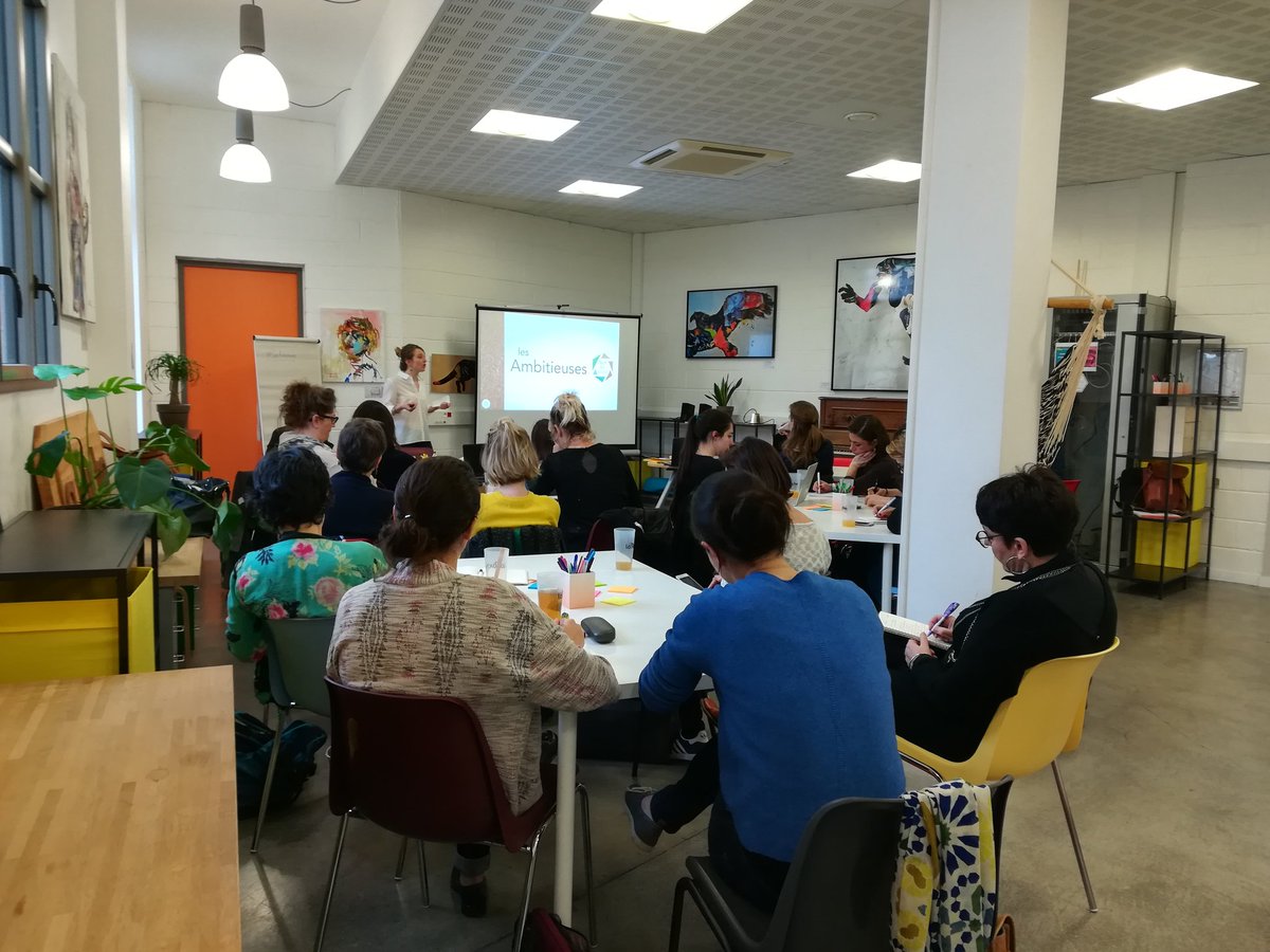 C'est parti pour 2 jours intensifs de #bootcamp pour les 20 projets #finalistes du concours #LesAmbitieuses à la <a href="/RucheParis/">La Ruche</a> avec @LaRucheFactory !

<a href="/RucheStNazaire/">𝐿𝑎𝑅𝑢𝑐ℎ𝑒® 𝑆𝑎𝑖𝑛𝑡-𝑁𝑎𝑧𝑎𝑖𝑟𝑒</a> <a href="/RucheBordeaux/">La Ruche Bordeaux</a> <a href="/RucheParis/">La Ruche</a>