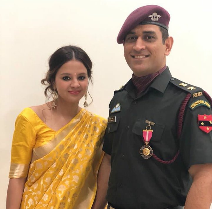 anilSmsd7's tweet photo. It's a joy to see these adorable pics of these super awesome people. You  guys bring comfort to our lives. Thanks for everything. We admire you  to the core. ♥
#DimaagSeDhoni https://t.co/nVYqHUjI7I