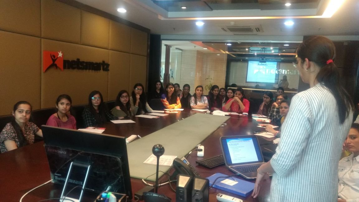 kare_partners's tweet photo. Healthcare session to all women employees of Netsmartz, LLC by our own renowned Gynaecologist, Dr. Shruti Gupta. 
It is so important for women to realise how important their health is. So, always keep smiling and remain healthy. #KarePartners #Health #Healthcare #healthy #women https://t.co/ZRTJCwz9lu