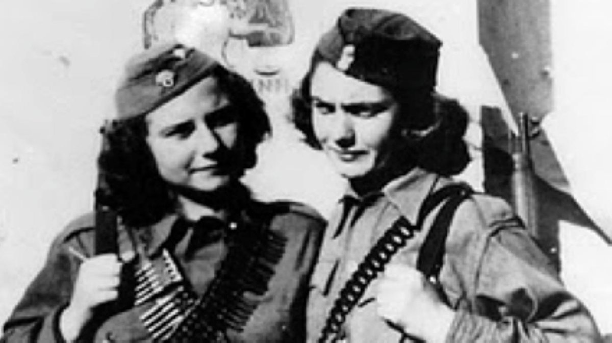 vice_gr's tweet image. «Ούτε αγίες, ούτε πουτάνες»: έτσι ήταν η ζωή για τις Ελληνίδες της αντίστασης ➡ bit.ly/2pWZ835 #vice_gr