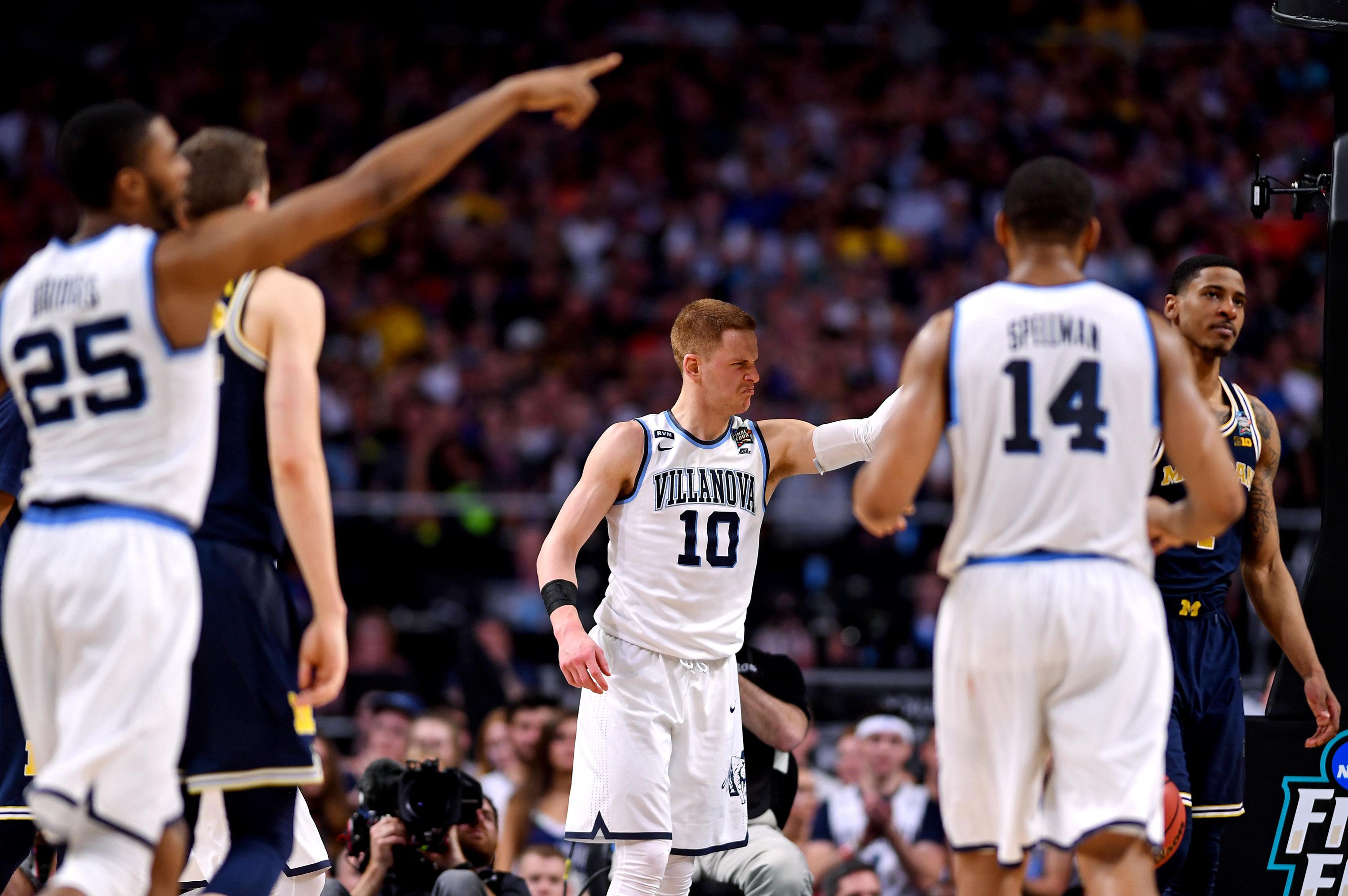 Villanova basketball score deals