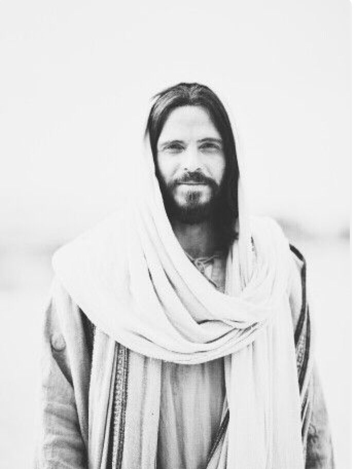 Megan_Clinger's tweet photo. He is not here, for he is Risen. How greatful I am for my savior. Jesus Christ #discoverthebook #ldsconf #eastersunday https://t.co/QT8NpXgSW6