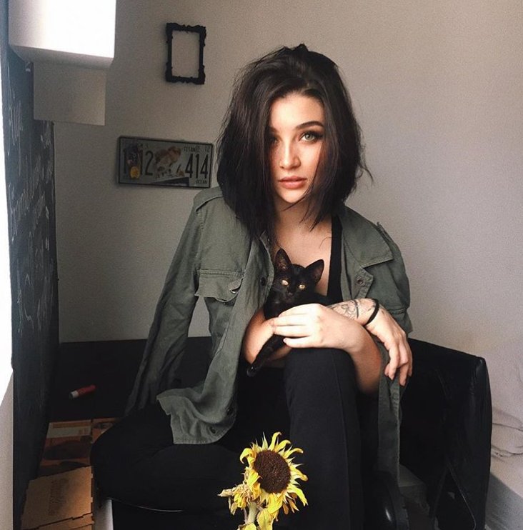 xIvyLove's tweet photo. New FC? https://t.co/VDWNZ0H6aC