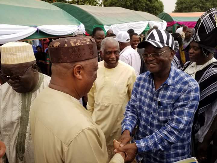 benuestategovt's tweet photo. RESOLVE DISPUTES THROUGH DIALOGUE, ORTOM URGES COMMUNITIES

Readmore: https://t.co/PlY1bxkYAO

@SolomonAmande @AsoRock @NGRPresident @FemAdesina @ProfOsinbajo @MBuhari https://t.co/XqGPtNQA1Z