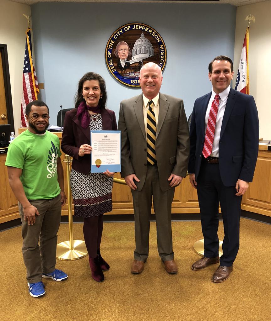 CarrieTergin's tweet photo. #ServiceMonth Proclamation, celebrating volunteers for #ServeJeffCity & #MissionJC! Thanks Councilman @Ken_Hussey for your dedication & JJ Gates @jcparks_rec and Josh Ferguson! https://t.co/ORihLEjbxk