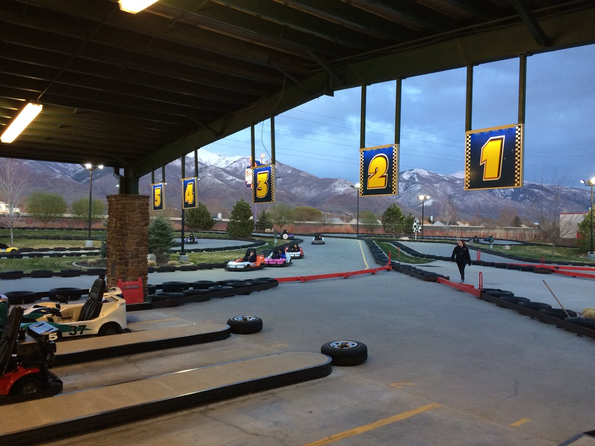 AGSSportandPE's tweet photo. What an evening at Boondocks. Range of activities ✅ Atmosphere ✅ Overly intense go-kart competition ✅ #NoBumping #FirstWarning https://t.co/mXd0SKdepH